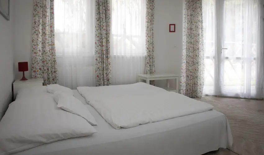 T-Part Panzi & Rendezvnykzpont Kszeg - Legjobb r (min. 2 j)