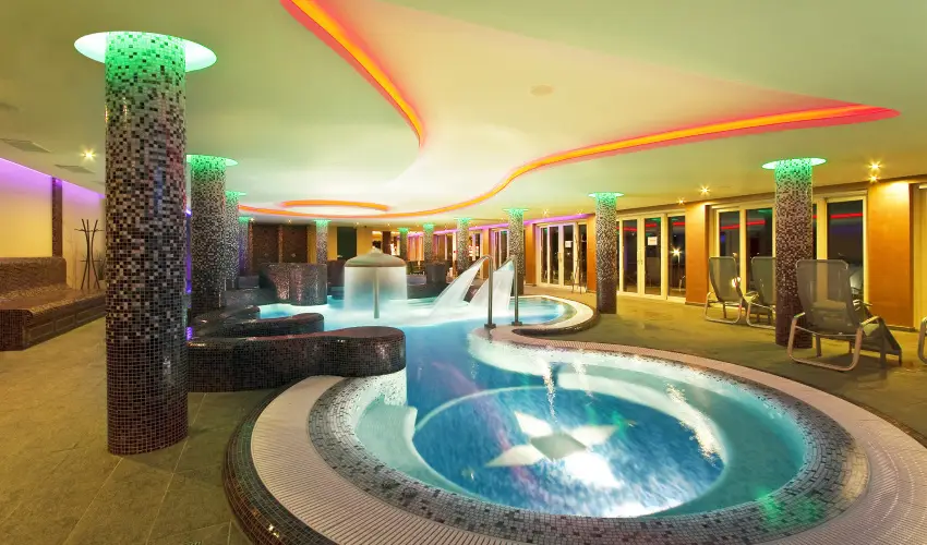 T Wellness Hotel Bnk - Tparti wellness nyr (min. 2 j)