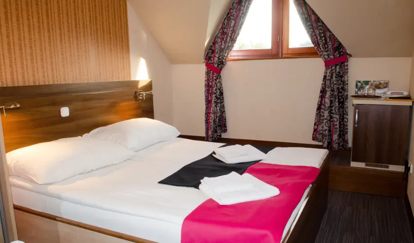 T Wellness Hotel Bnk - Tparti wellness nyr (min. 2 j)