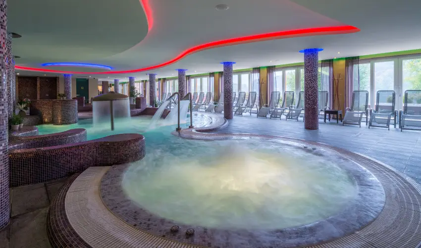 T Wellness Hotel Bnk - Tparti wellness nyr (min. 2 j)