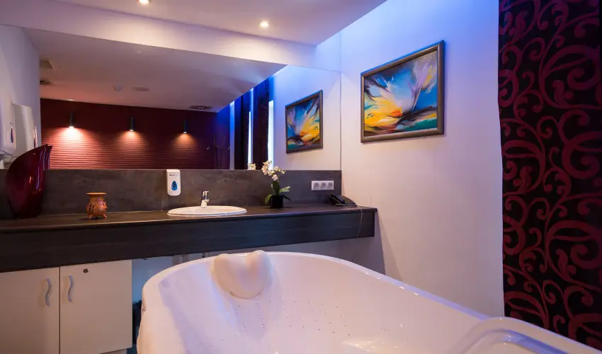 T Wellness Hotel Bnk - Tparti wellness nyr (min. 2 j)