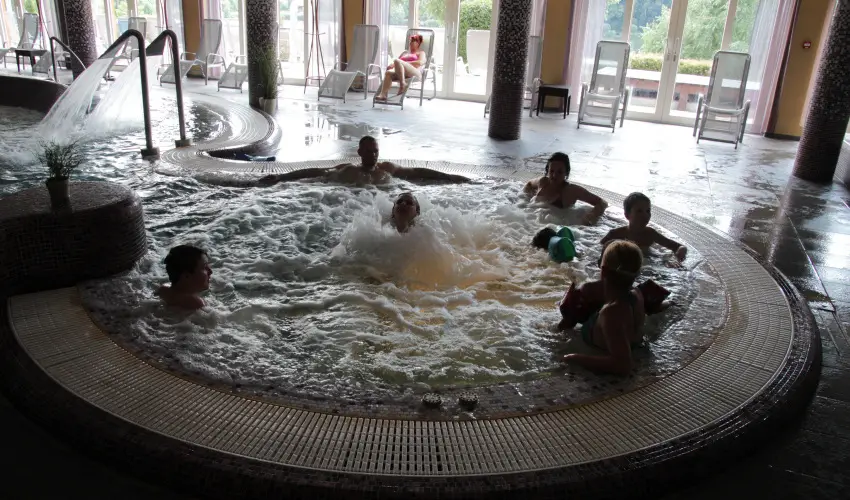 T Wellness Hotel Bnk - Tparti wellness nyr (min. 2 j)