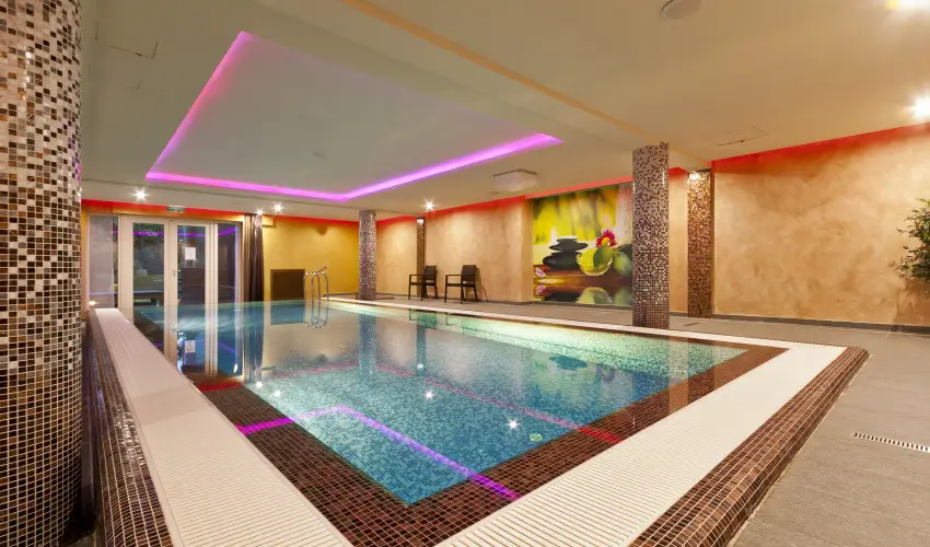 T Wellness Hotel Bnk - Tparti wellness nyr (min. 2 j)