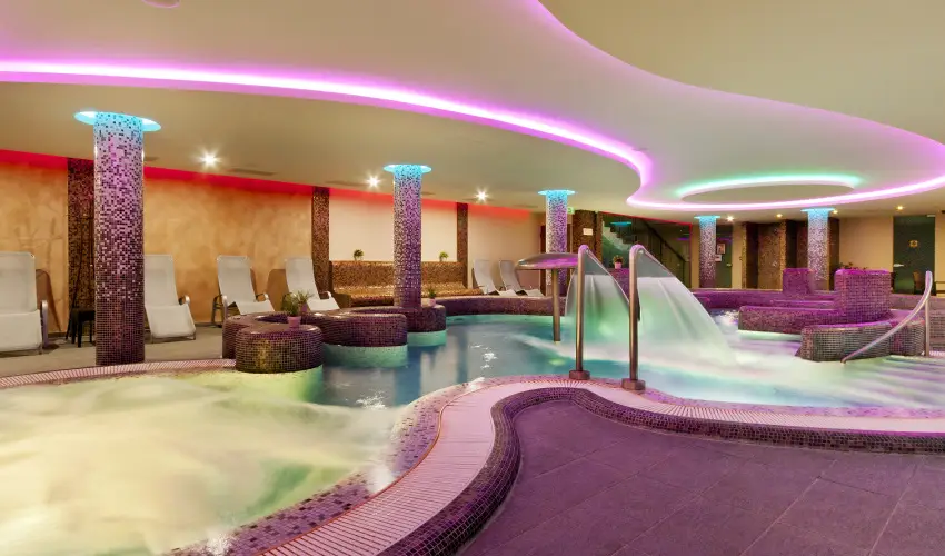 T Wellness Hotel Bnk - Tparti wellness nyr (min. 2 j)
