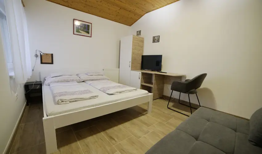 T�kert Fogad� Nagym�nyok - Ny�ri pihen�s (min. 5 �j)