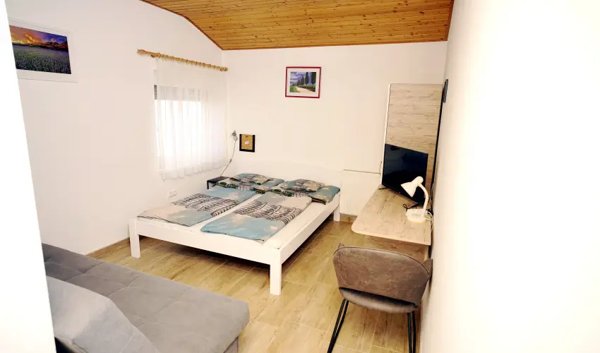 T�kert Fogad� Nagym�nyok - Ny�ri pihen�s (min. 5 �j)