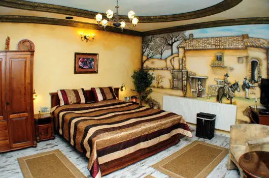 Hotel Villa Classica - Ny�ri vak�ci� P�p�n aj�nd�k term�lf�rd� bel�p�vel, reggelivel (min. 2 �j)