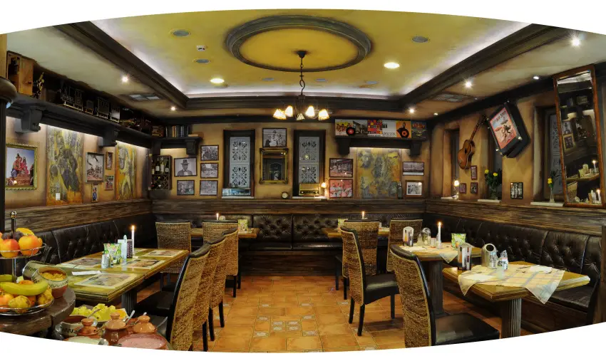 Hotel Villa Classica Ppa - Nyugdjas kedvezmnyes rak reggelis elltssal (1 jtl)