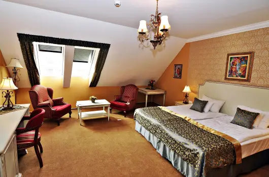 Hotel Villa Classica - Kedvezmnyes htvge reggelivel (1 jtl)