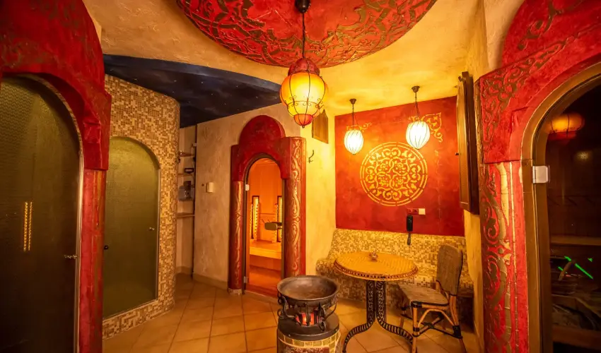 Hotel Villa Classica Ppa - Nyugdjas kedvezmnyes rak reggelis elltssal (1 jtl)