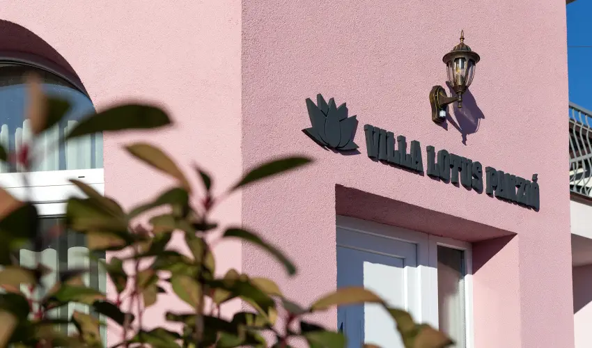 Villa Lotus Zalakaros Zalakaros - Nyugdjas kedvezmnyes rak nelltssal (min. 2 j)