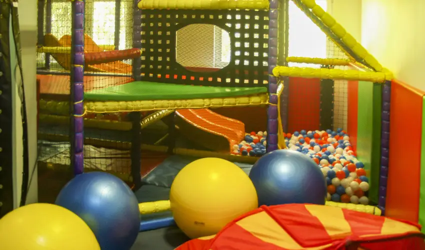 Vil�gos Hotel Balatonvil�gos - El�foglal�si akci� 4 �jt�l