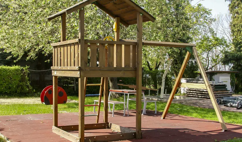 Vil�gos Hotel Balatonvil�gos - El�foglal�si akci� 4 �jt�l