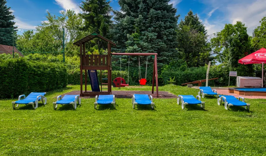 Vil�gos Hotel Balatonvil�gos - El�foglal�si akci� 4 �jt�l