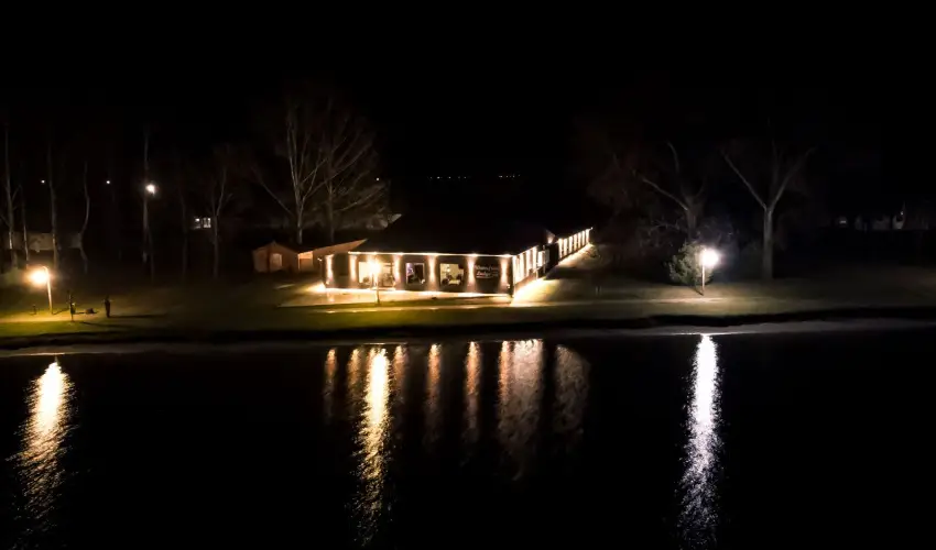 Waterfront Lodge Dunapataj - Nyugdjas kedvezmnyes rak reggelis elltssal (1 jtl)