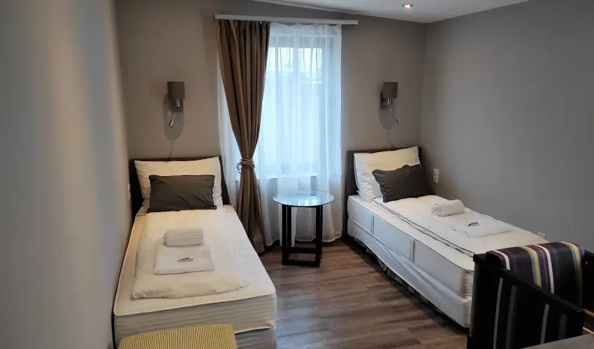 Waterfront Lodge Dunapataj - Nyugdjas kedvezmnyes rak reggelis elltssal (1 jtl)