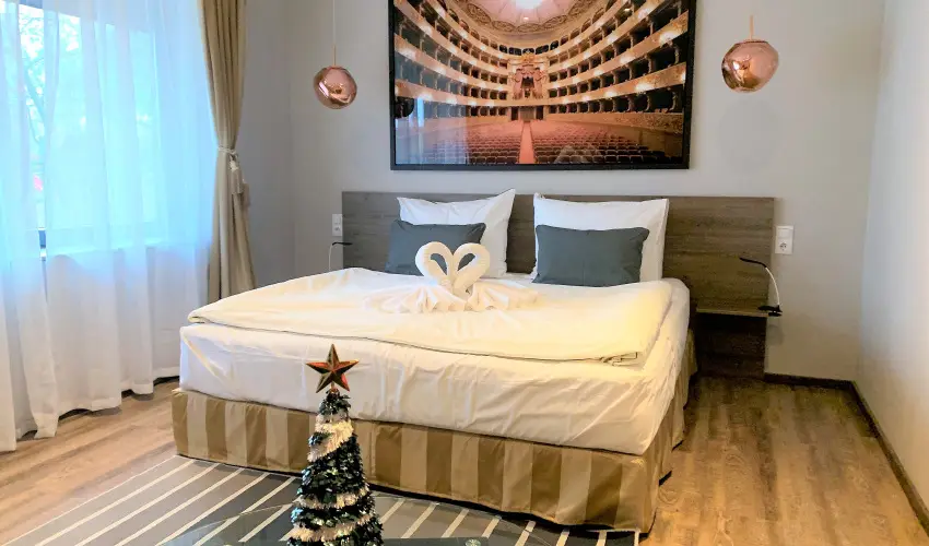 Waterfront Lodge Dunapataj - Nyugdjas kedvezmnyes rak reggelis elltssal (1 jtl)