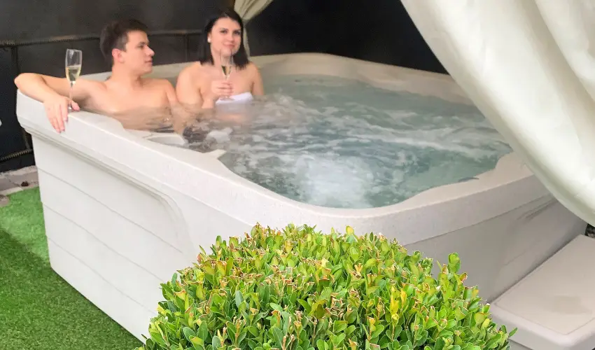 Waterfront Lodge Dunapataj - Nyugdjas kedvezmnyes rak reggelis elltssal (1 jtl)