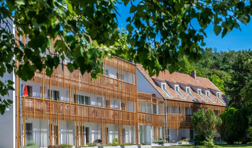 Tihany Yacht Club Tihany - Kedvezm�nyes �r f�lpanzi�val (1 �jt�l)