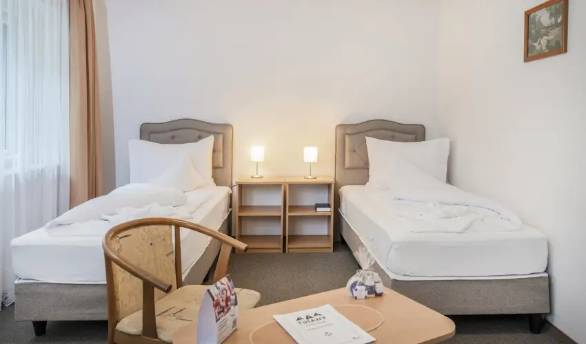 Tihany Yacht Club Tihany - Kedvezm�nyes �r f�lpanzi�val (1 �jt�l)